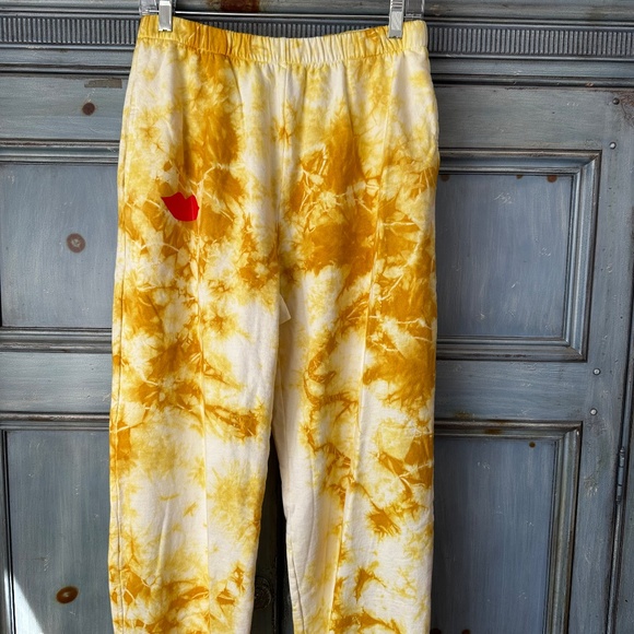 Clare V.  Lips Poppy Tie Dye Jogger Size M NWT - Picture 7 of 12